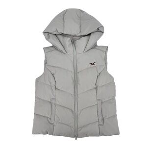 Hollister Gray Sleeveless Hooded Puffer Vest Size Medium Women’s